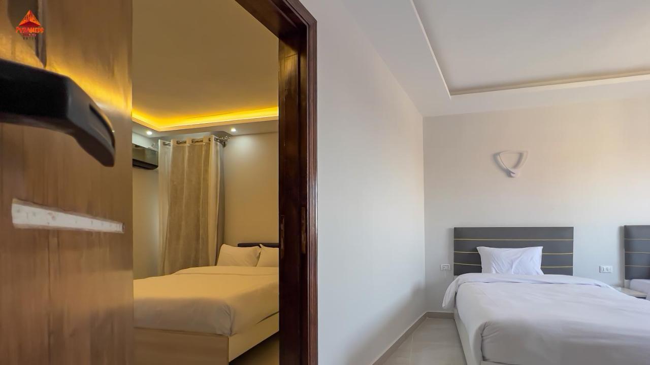 Pyramids Tower View Inn Nazlat as Sammān 외부 사진