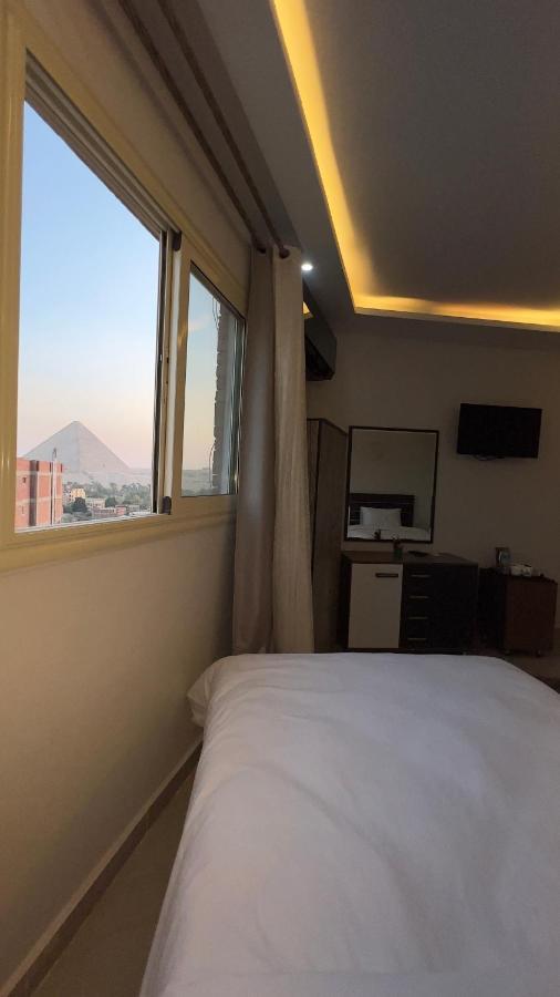 Pyramids Tower View Inn Nazlat as Sammān 외부 사진