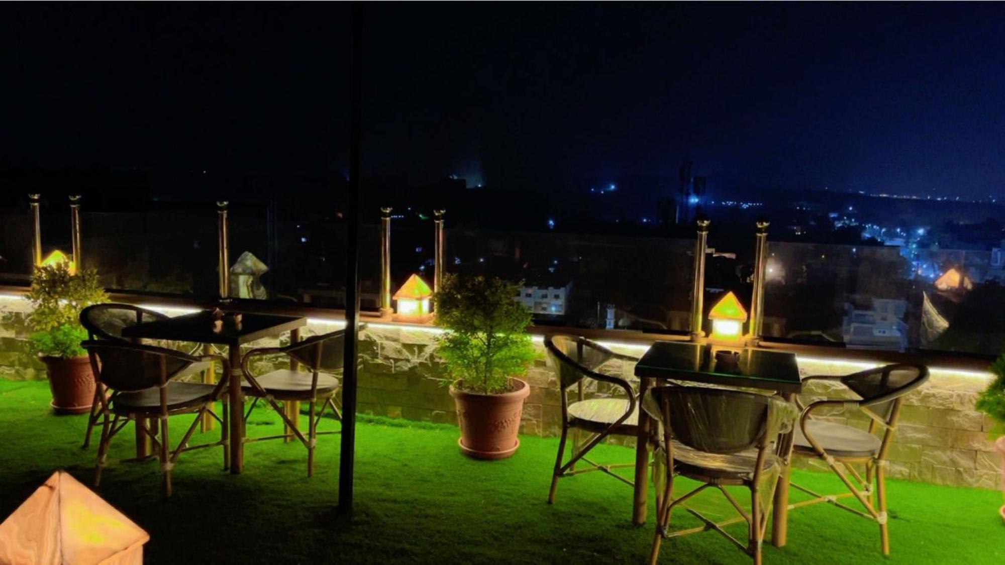 Pyramids Tower View Inn Nazlat as Sammān 외부 사진